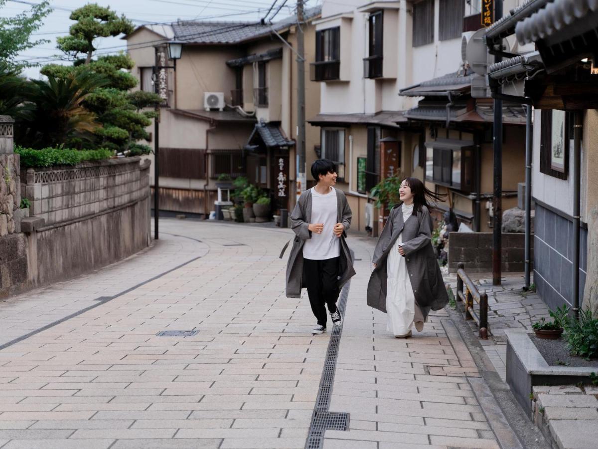 別府ホテル塒 Beppu Hotel Negura Exteriör bild